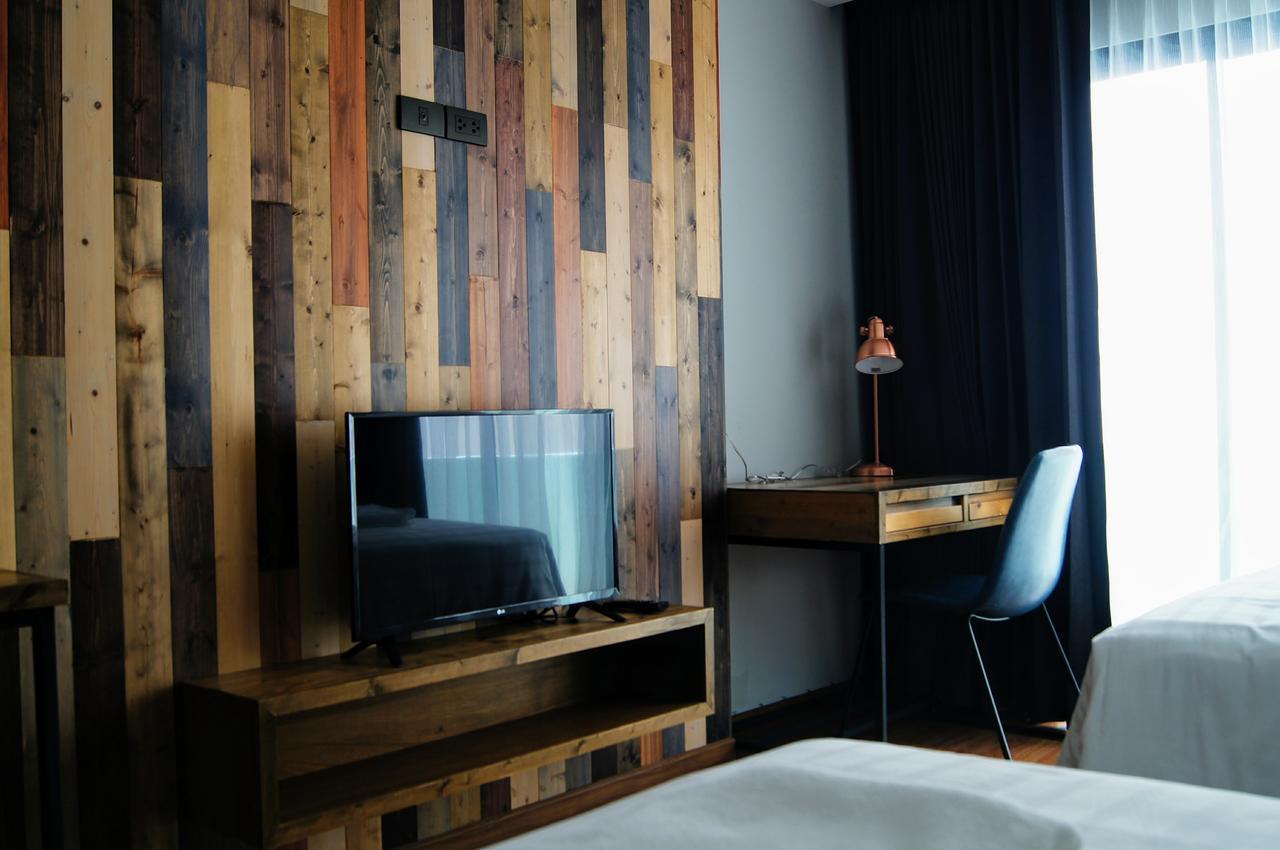 Zleepmotion Bangkok Vandrarhem Exteriör bild